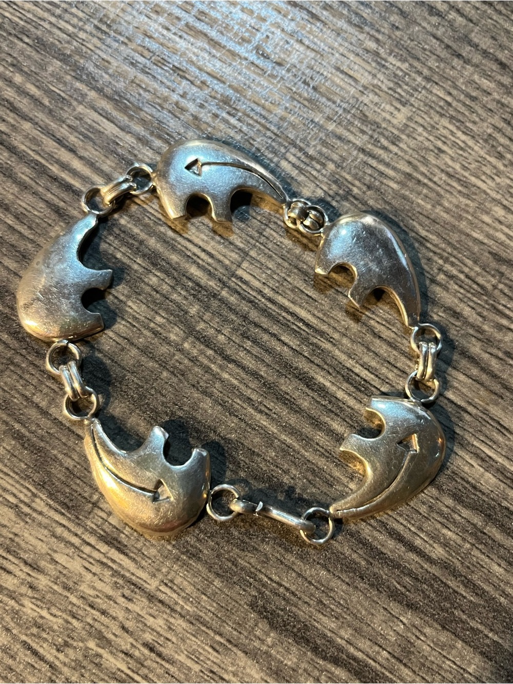 Sterling silver native American fair fetish bracelet. 8 inches 925 southwestern.